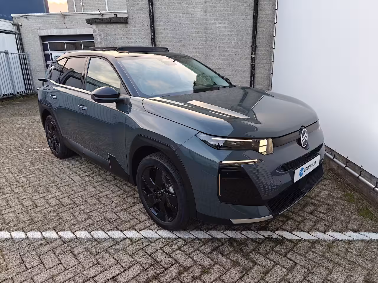 Citroën C5 Aircross 1.2 Hybrid 145 Max | Trekhaak | Panoramadak | Stoel verwarmen & verkoeling | Carplay | Nav