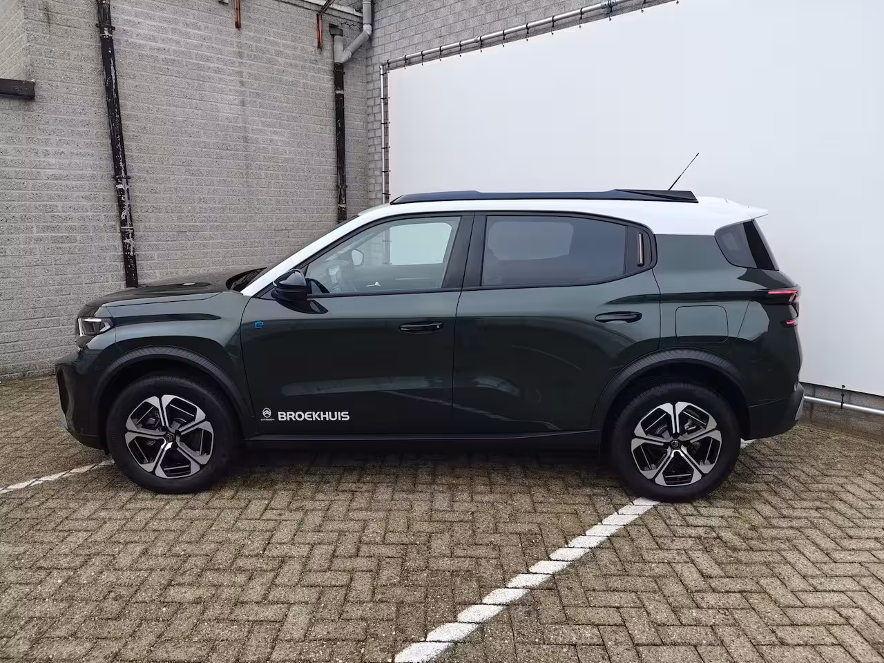 Citroën Ë-C3 Aircross Max 113pk 44 kWh | 3-Fase | Navigatie | Camera | Climate Control | Cruise Control | Achter