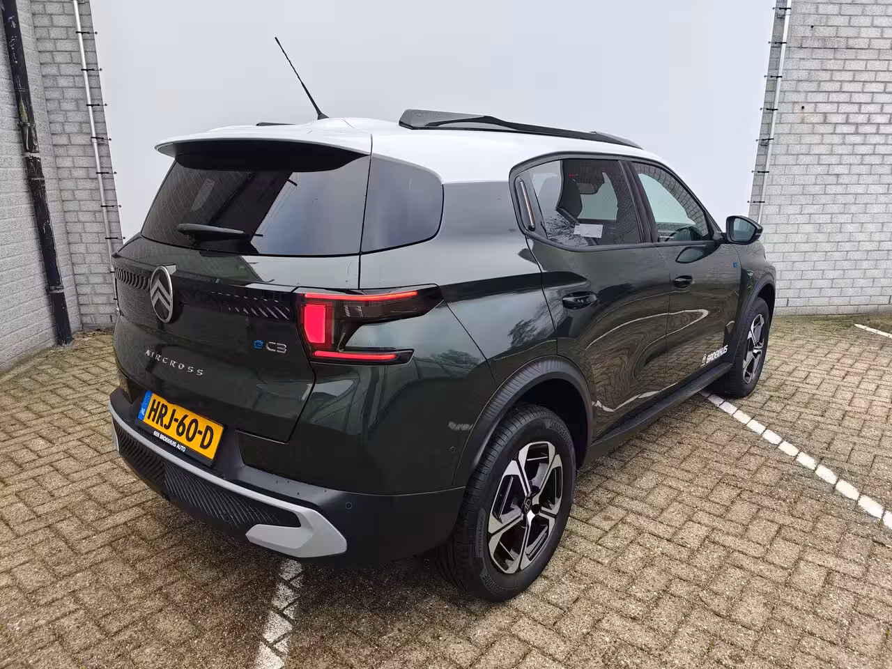 Citroën Ë-C3 Aircross Max 113pk 44 kWh | 3-Fase | Navigatie | Camera | Climate Control | Cruise Control | Achter