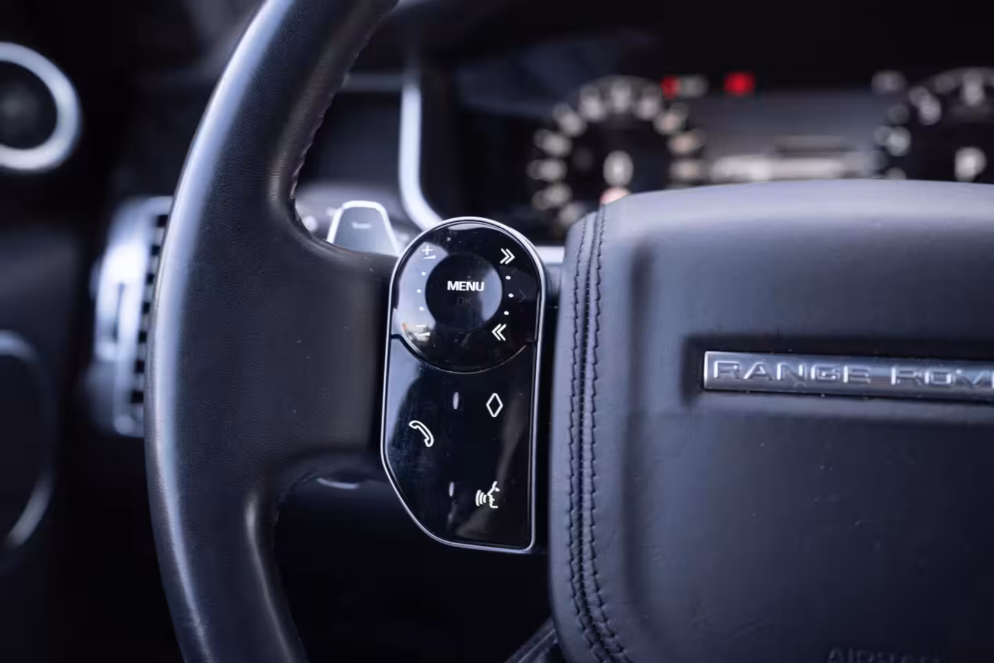 Land Rover Range Rover 3.0 P400 Autobiography 400pk pano DAB HUD 22-inch lmv stoel verwarming/ventilatie digitale