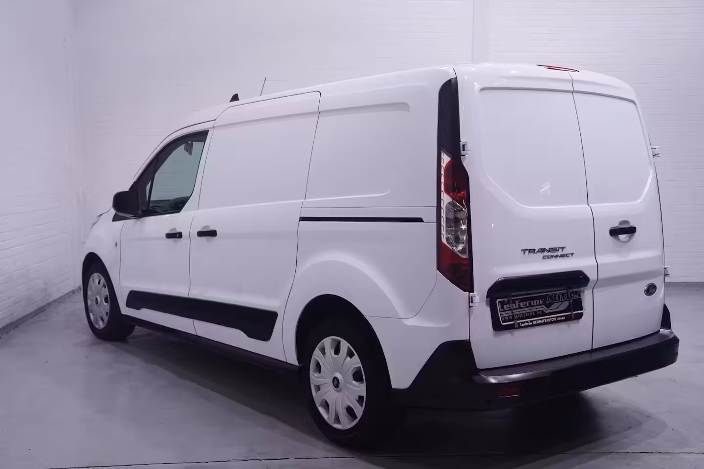 Ford Transit Connect 1.5 TDCi 100 pk L2 Trend Navi, NAP, 2x Schuifdeur Airco, Laadruimte Pakket, PDC achter, 1e