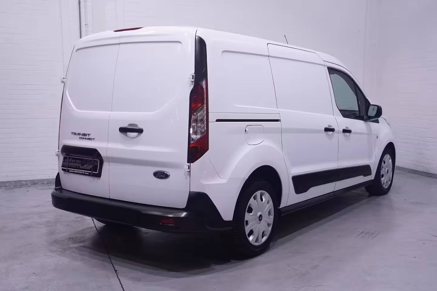 Ford Transit Connect 1.5 TDCi 100 pk L2 Trend Navi, NAP, 2x Schuifdeur Airco, Laadruimte Pakket, PDC achter, 1e