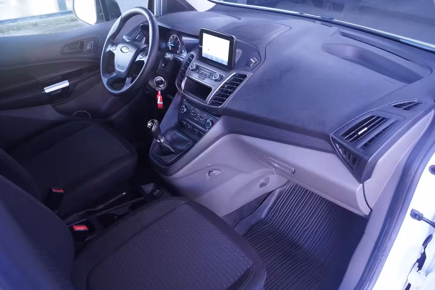 Ford Transit Connect 1.5 TDCi 100 pk L2 Trend Navi, NAP, 2x Schuifdeur Airco, Laadruimte Pakket, PDC achter, 1e