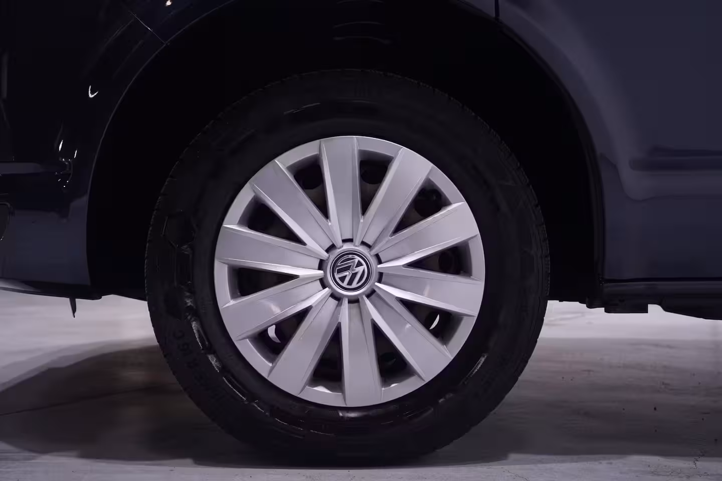 Volkswagen Transporter 2.0 TDI 150 pk Dubbel Cabine Airco, Leder Zwart Cruise control, Trekhaak, 5-Zits