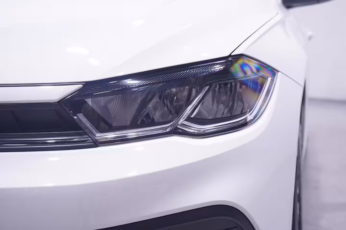 Volkswagen Polo 1.0 TSI Life Edition Navi Stoelverwarming Apple Carplay PDC v+a private-glas digi-cockpit