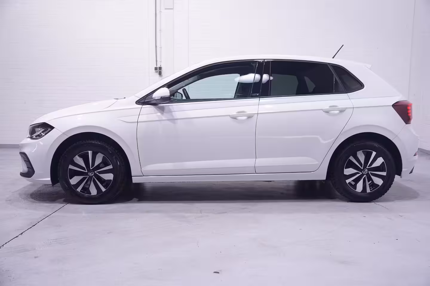 Volkswagen Polo 1.0 TSI Life Edition Navi Stoelverwarming Apple Carplay PDC v+a private-glas digi-cockpit
