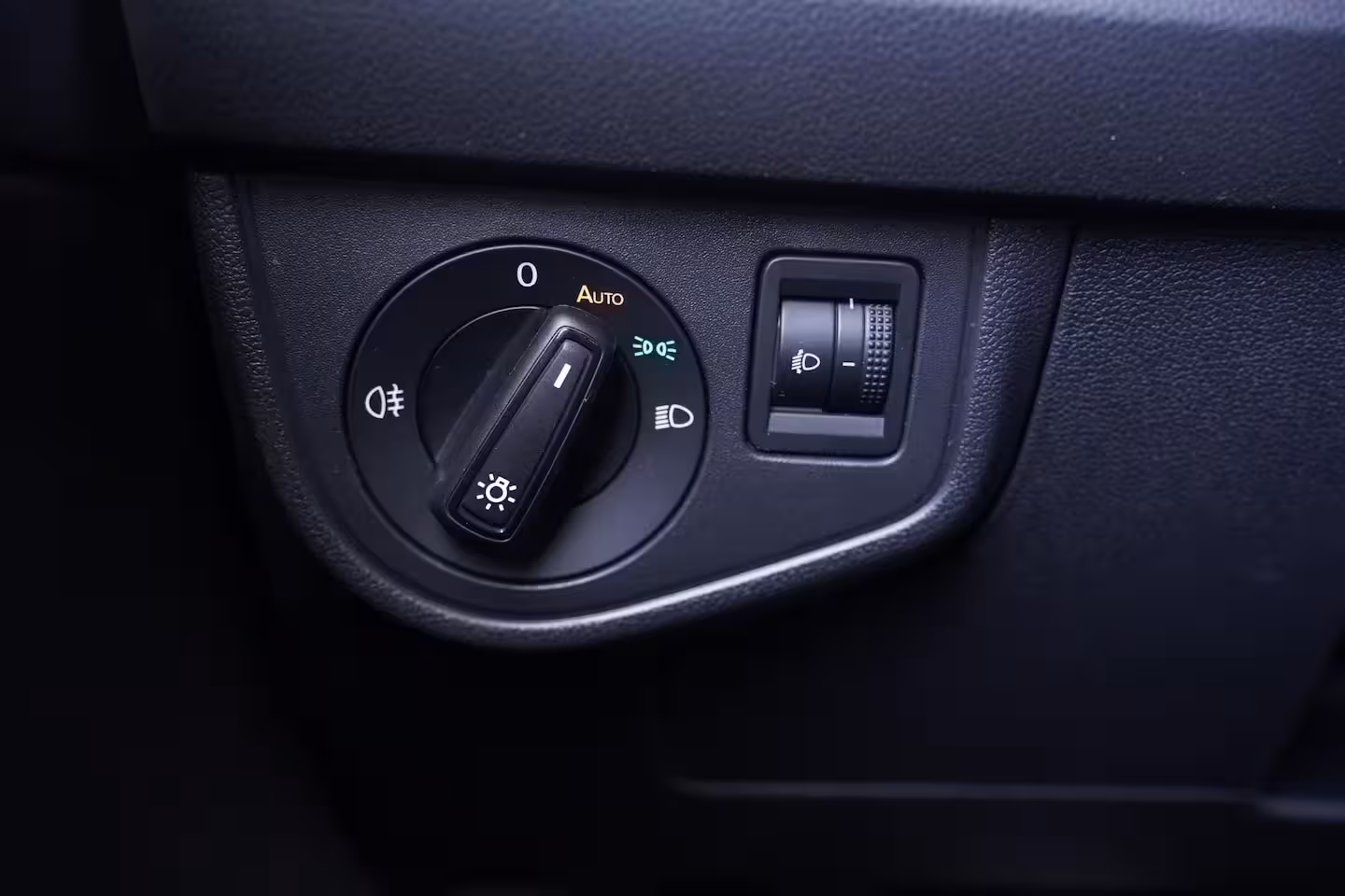 Volkswagen Polo 1.0 TSI Life Edition Navi Stoelverwarming Apple Carplay PDC v+a private-glas digi-cockpit