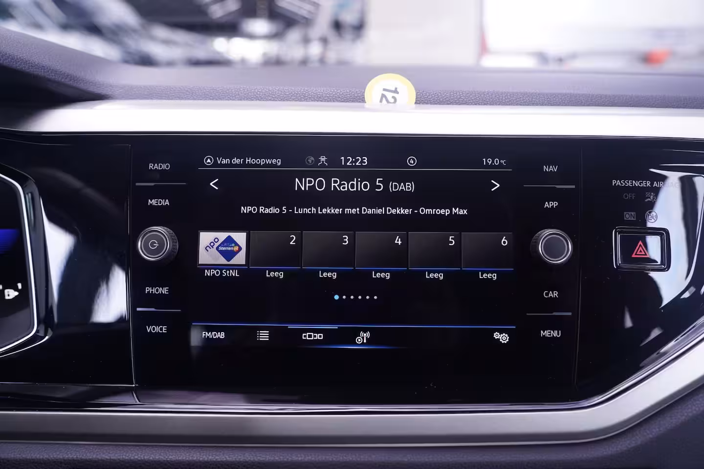 Volkswagen Polo 1.0 TSI Life Edition Navi Stoelverwarming Apple Carplay PDC v+a private-glas digi-cockpit