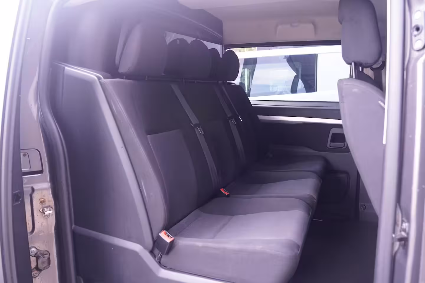 Toyota ProAce Worker 2.0 D-4D 145 pk Aut. Black Line Dubbel Cabine Navi, Camera, Xenon, 17" LMV, Laadruimte Pak