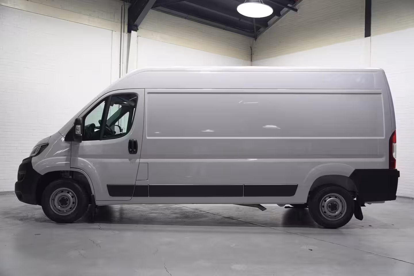 Fiat Ducato 2.2 MultiJet 140 pk L3H2 13m3 BPM vrij Airco, Cruise Control, Multistuur, PDC achter, 3-Zi
