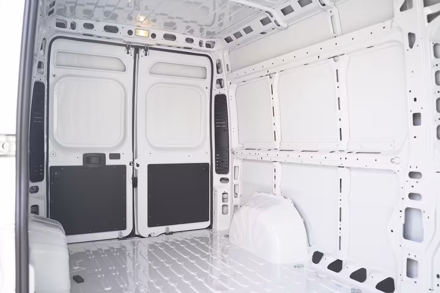 Fiat Ducato 2.2 MultiJet 140 pk L3H2 13m3 BPM vrij Airco, Cruise Control, Multistuur, PDC achter, 3-Zi