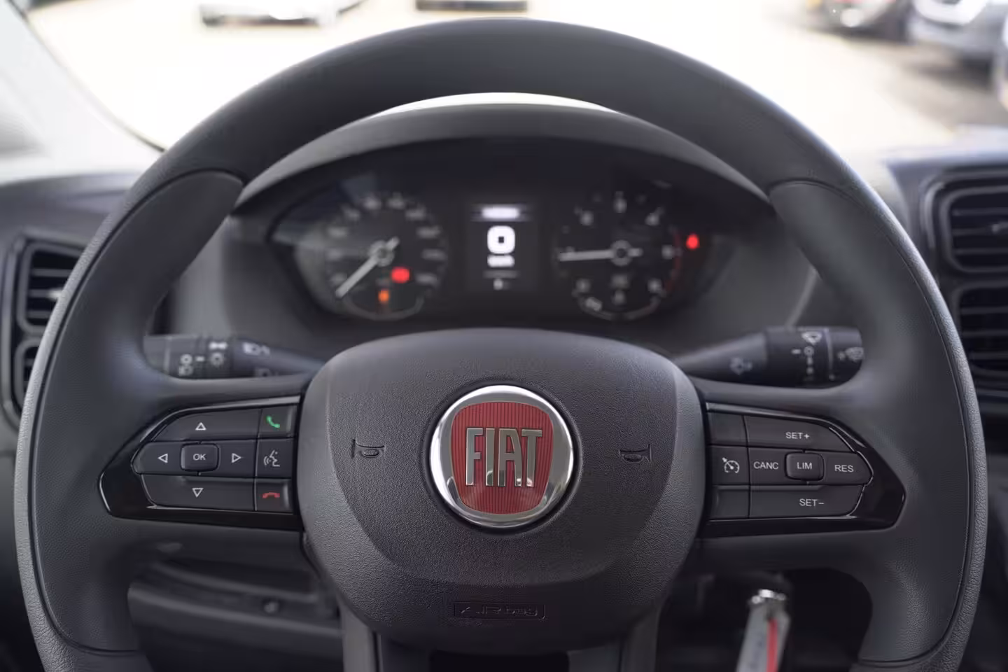 Fiat Ducato 2.2 MultiJet 140 pk L3H2 13m3 BPM vrij Airco, Cruise Control, Multistuur, PDC achter, 3-Zi