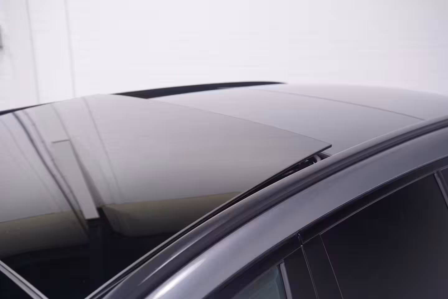 Mercedes-Benz E-klasse Estate 300 e AMG Line SOH 97% 1e Eig. NAP Panodak DAB-ontvangst sfeerverlichting Apple-carplay PD