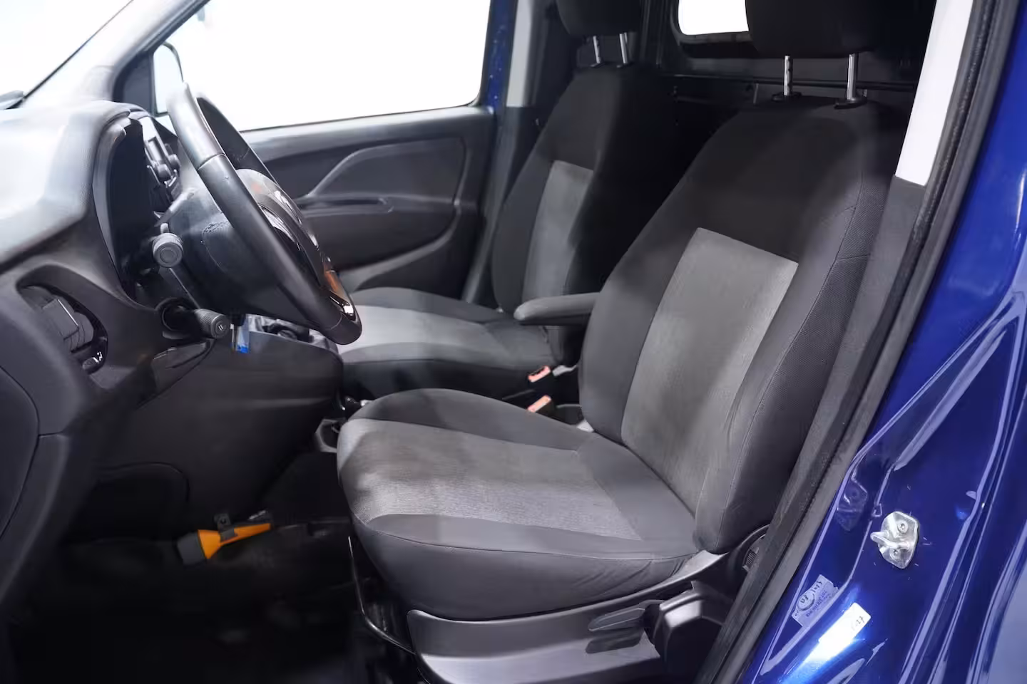 Fiat Doblò Cargo 1.3 MJ 95 pk L1H1 SX Airco, Navi, 17" LMV Cruise Control, Elek. Pakket, NAP, PDC achter, 1