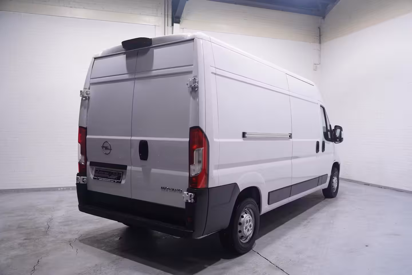 Opel Movano 2.2D 140 pk L3H2 Airco ECC, Navi, Camera Laadruimte Pakket, PDC achter, 3-Zits