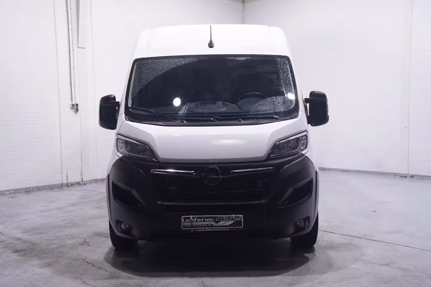 Opel Movano 2.2D 140 pk L3H2 Airco ECC, Navi, Camera Laadruimte Pakket, PDC achter, 3-Zits