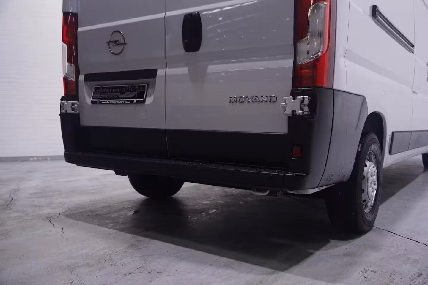 Opel Movano 2.2D 140 pk L3H2 Airco ECC, Navi, Camera Laadruimte Pakket, PDC achter, 3-Zits