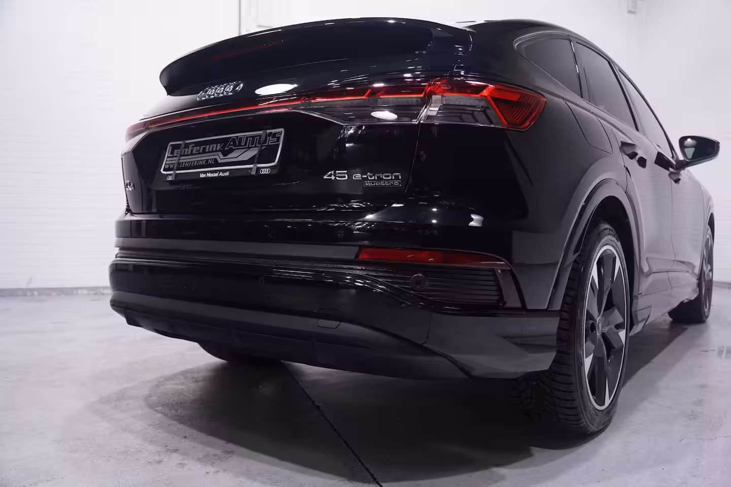 Audi Q4 Sportback e-tron 45 quattro S Edition Competition 82 kWh SOH 100% NAP 1e Eigenaar Apple Carplay Navi ACC Vo