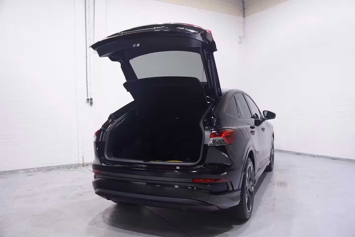 Audi Q4 Sportback e-tron 45 quattro S Edition Competition 82 kWh SOH 100% NAP 1e Eigenaar Apple Carplay Navi ACC Vo