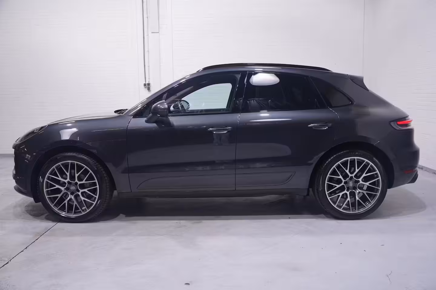 Porsche Macan 3.0 S S 3.0 354PK ACC standkachel sportstoelen electrisch bedienbaar met memo camera Apple