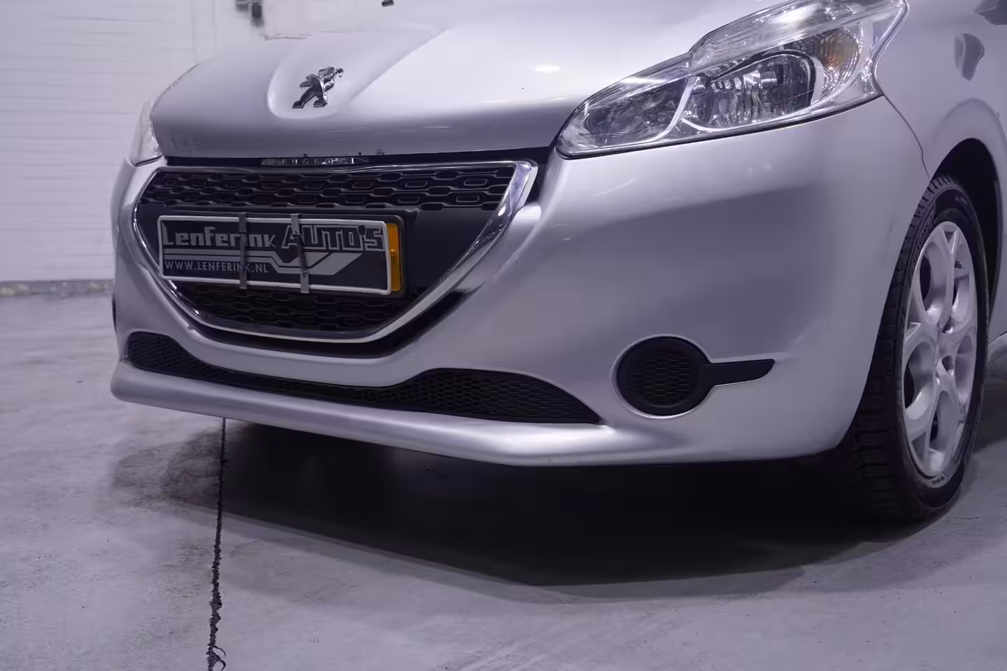 Peugeot 208 1.2 VTi Blue Lease Navigatie Cruisecontrol