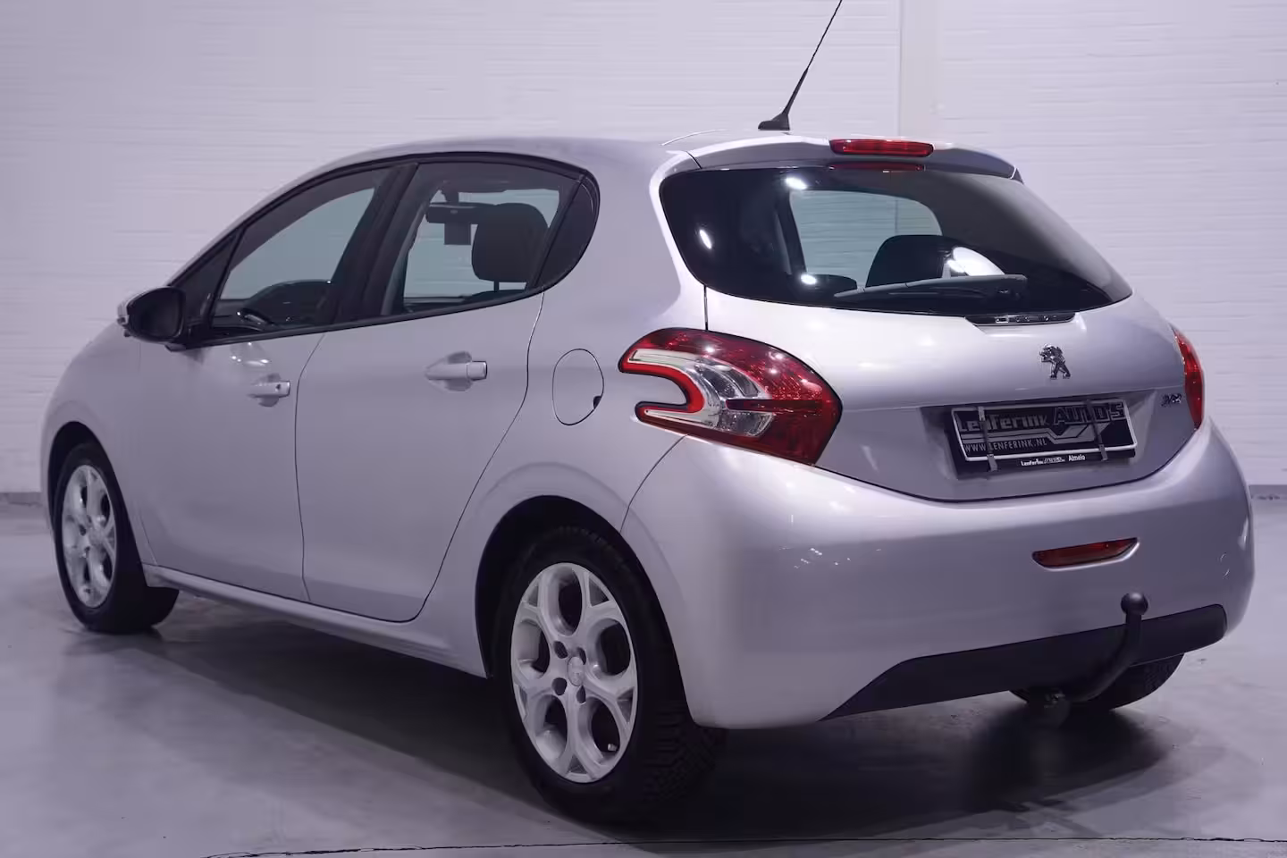 Peugeot 208 1.2 VTi Blue Lease Navigatie Cruisecontrol