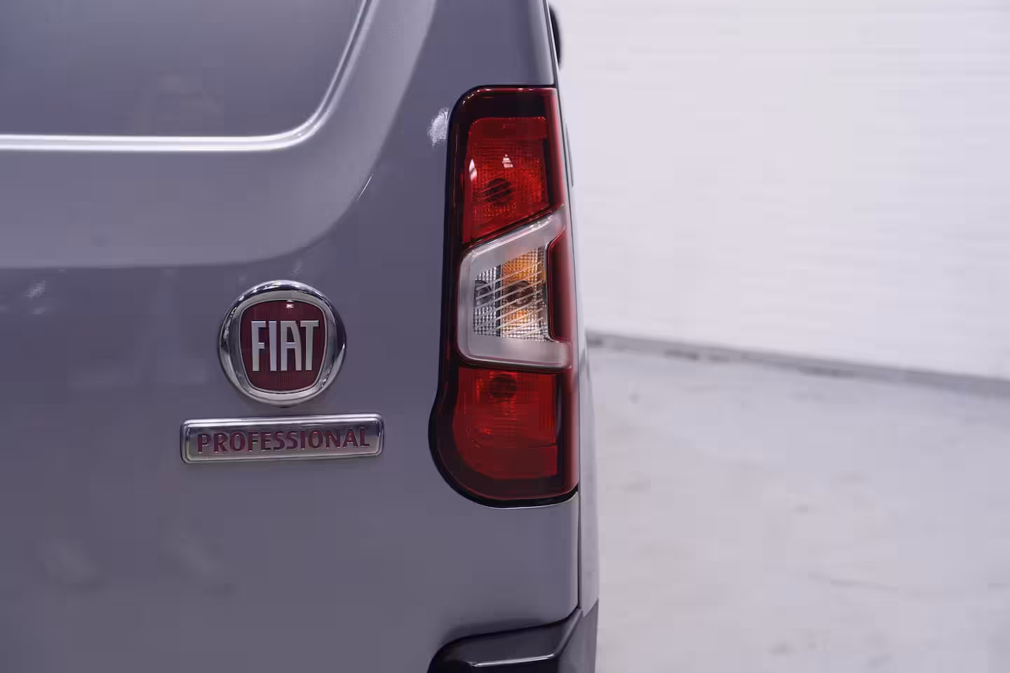 Fiat Doblò 1.5 BlueHDi 102 pk L1 Navi, Camera, Airco Apple Carplay, Cruise Control, NAP, PDC achter,