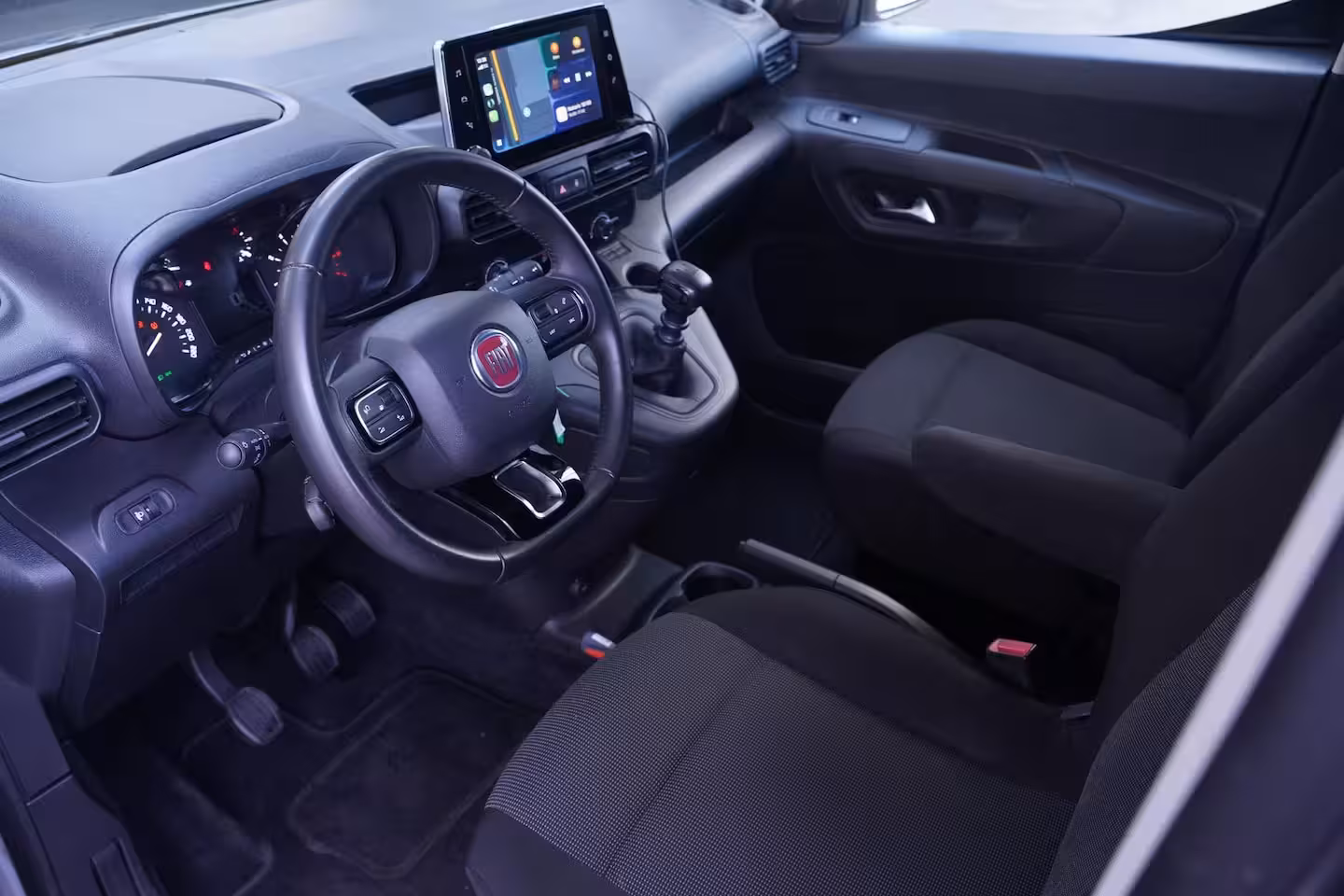 Fiat Doblò 1.5 BlueHDi 102 pk L1 Navi, Camera, Airco Apple Carplay, Cruise Control, NAP, PDC achter,