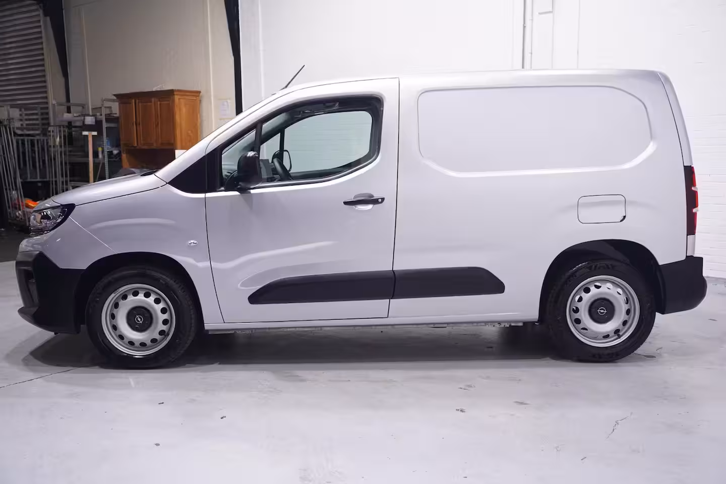 Opel Combo 1.5 BlueHDi 102 pk L1 Airco, Camera achter Apple Carplay, NAP, Laadruimte Pakket, PDC acht