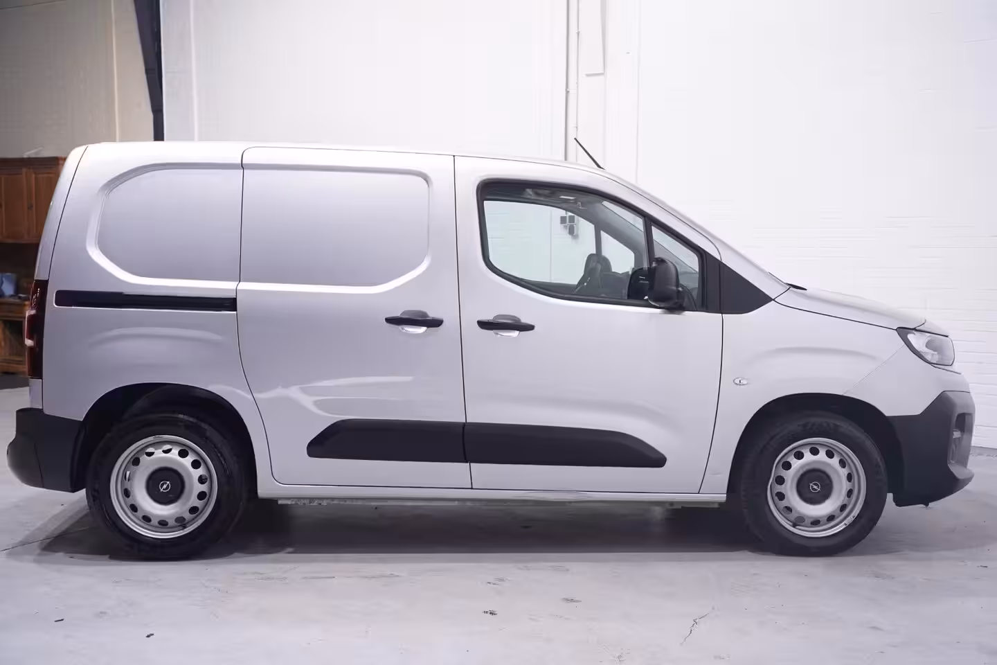 Opel Combo 1.5 BlueHDi 102 pk L1 Airco, Camera achter Apple Carplay, NAP, Laadruimte Pakket, PDC acht
