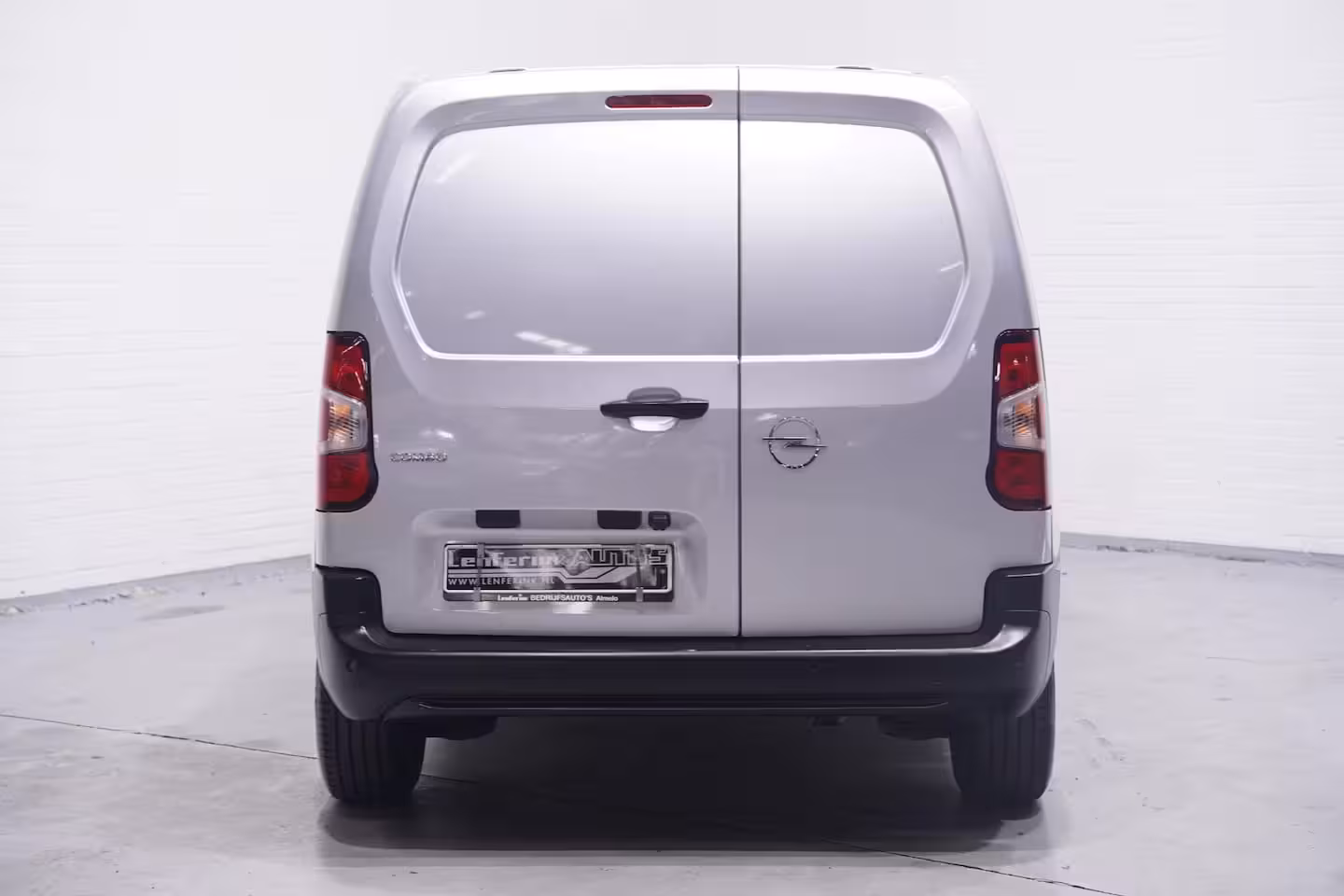 Opel Combo 1.5 BlueHDi 102 pk L1 Airco, Camera achter Apple Carplay, NAP, Laadruimte Pakket, PDC acht