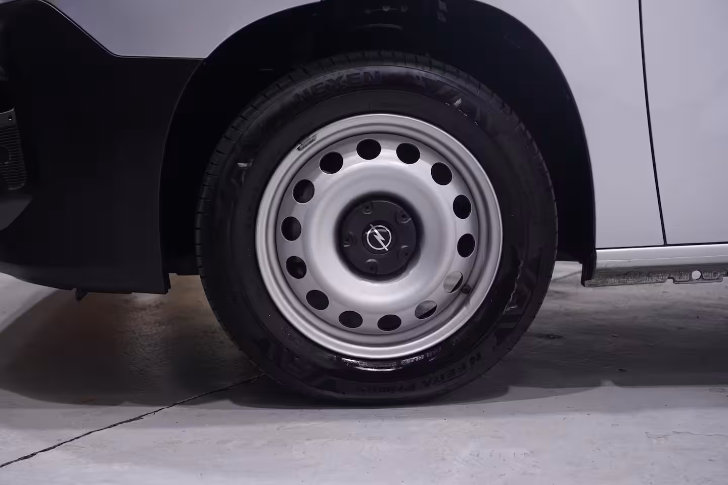 Opel Combo 1.5 BlueHDi 102 pk L1 Airco, Camera achter Apple Carplay, NAP, Laadruimte Pakket, PDC acht