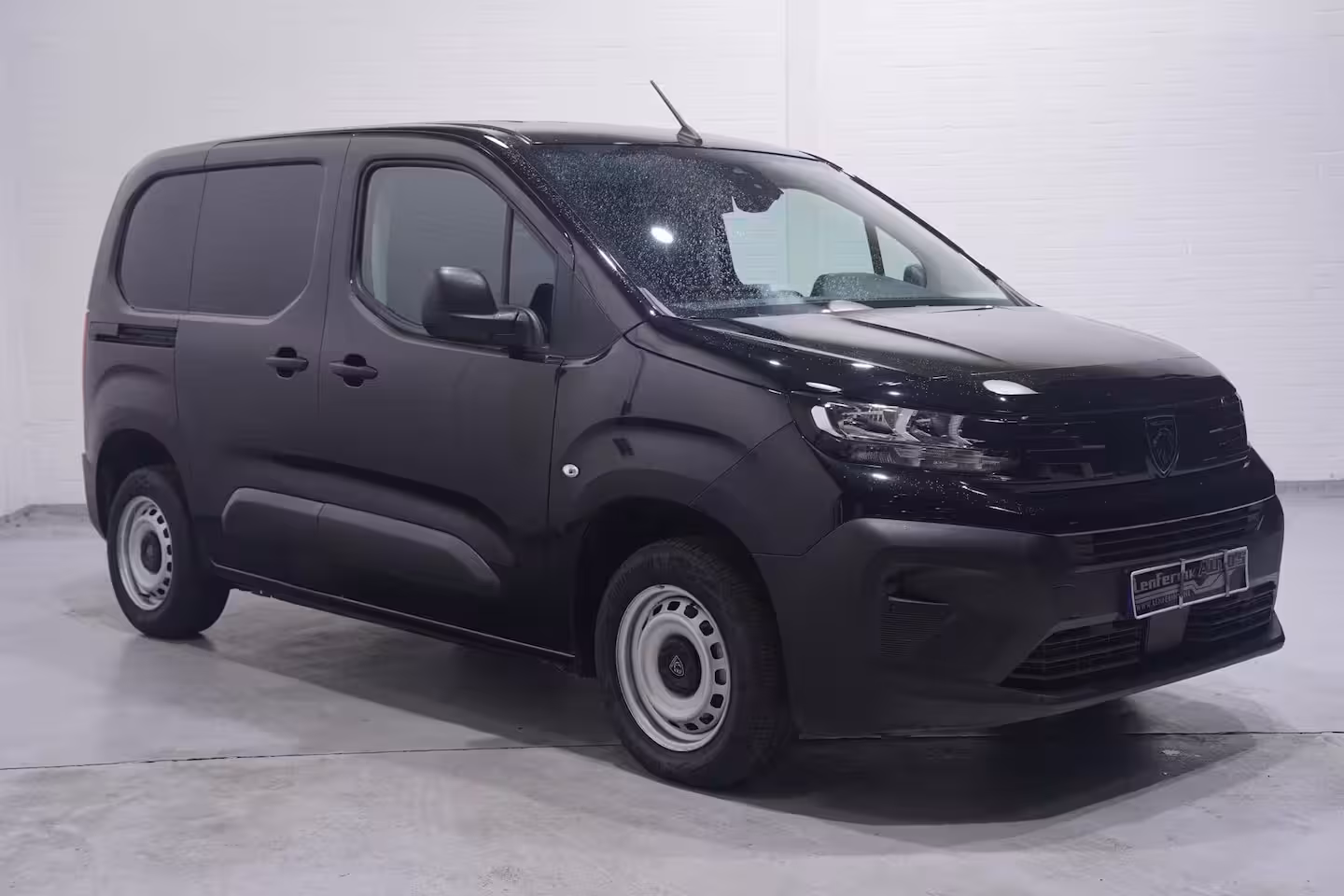 Peugeot Partner 1.5 BlueHDi 102 pk L1 Nwe Model Airco, Apple Carplay, Camera achter, NAP, PDC achter, 2-Zi