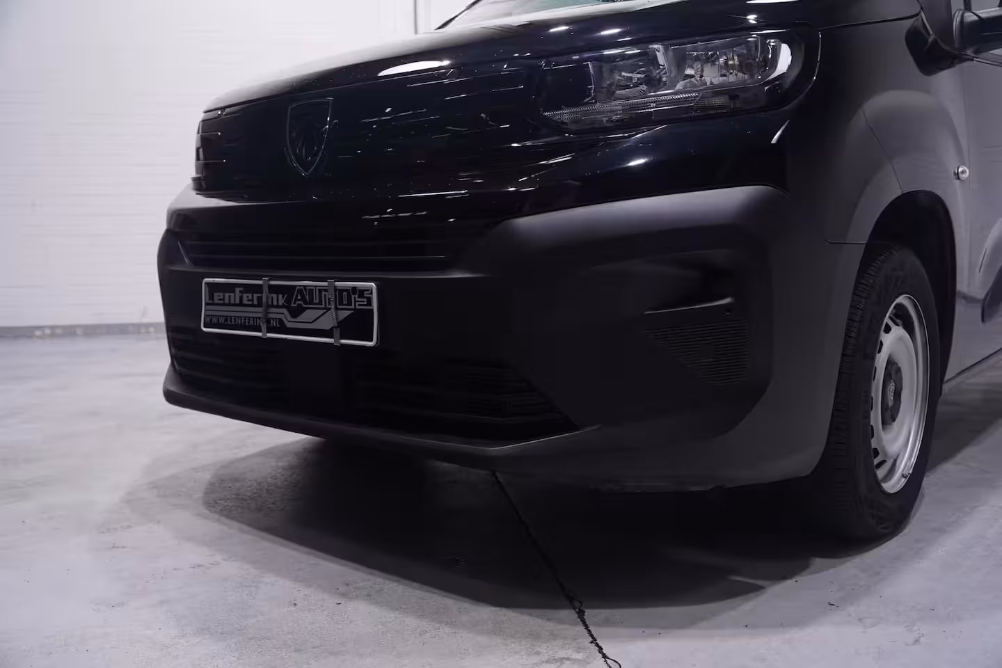 Peugeot Partner 1.5 BlueHDi 102 pk L1 Nwe Model Airco, Apple Carplay, Camera achter, NAP, PDC achter, 2-Zi