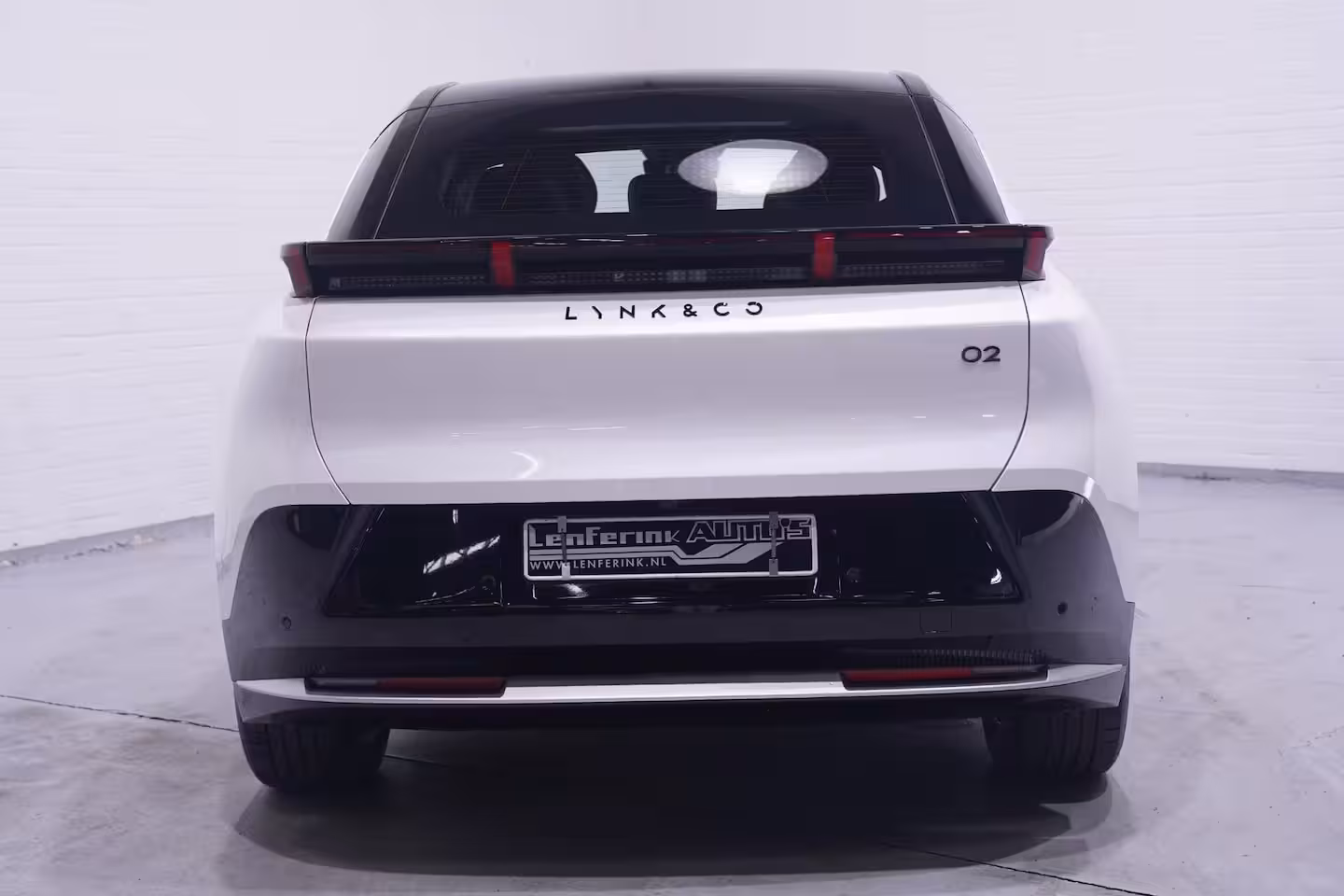 Lynk & Co 02 Core 66 kWh SOH 99% Apple Carplay Panoramadak Achteruitrijcamera Clima Stoelverwarming Nav