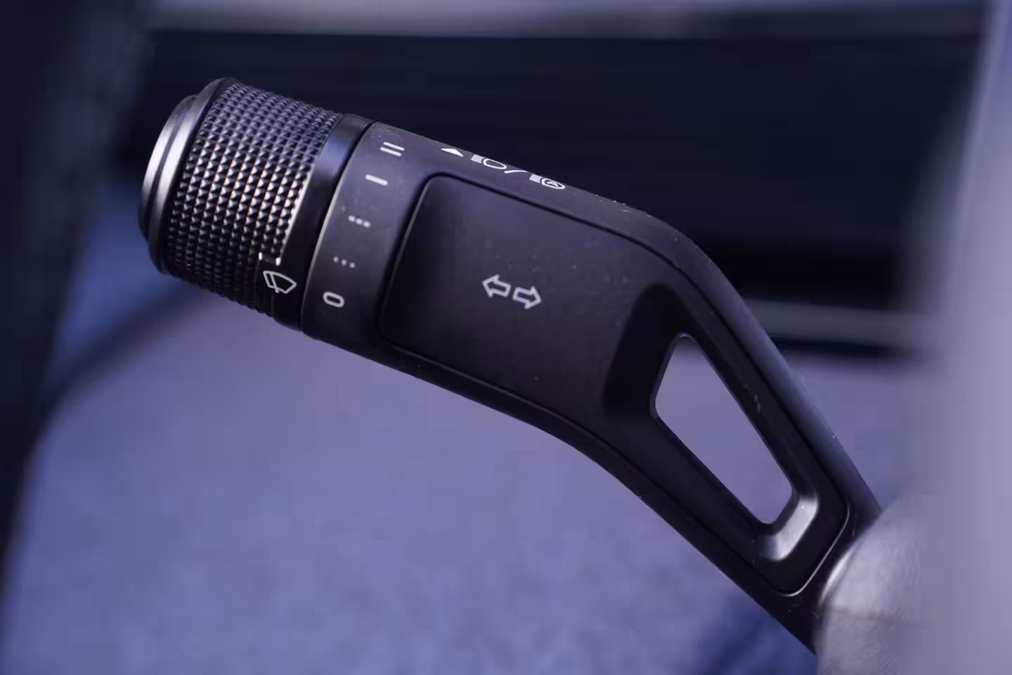 Lynk & Co 02 Core 66 kWh SOH 99% Apple Carplay Panoramadak Achteruitrijcamera Clima Stoelverwarming Nav