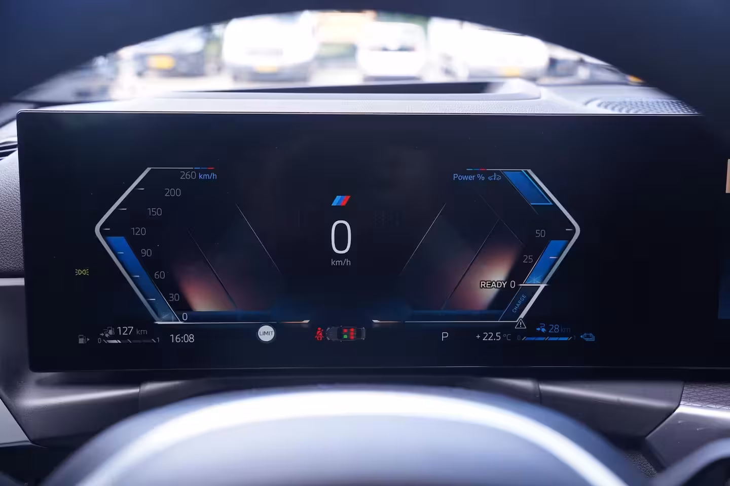 BMW 3-serie 330e M Sport SOH 96% Head up Schuifdak Camera Memory Shadowline 20 Inch Apple Carplay Trav