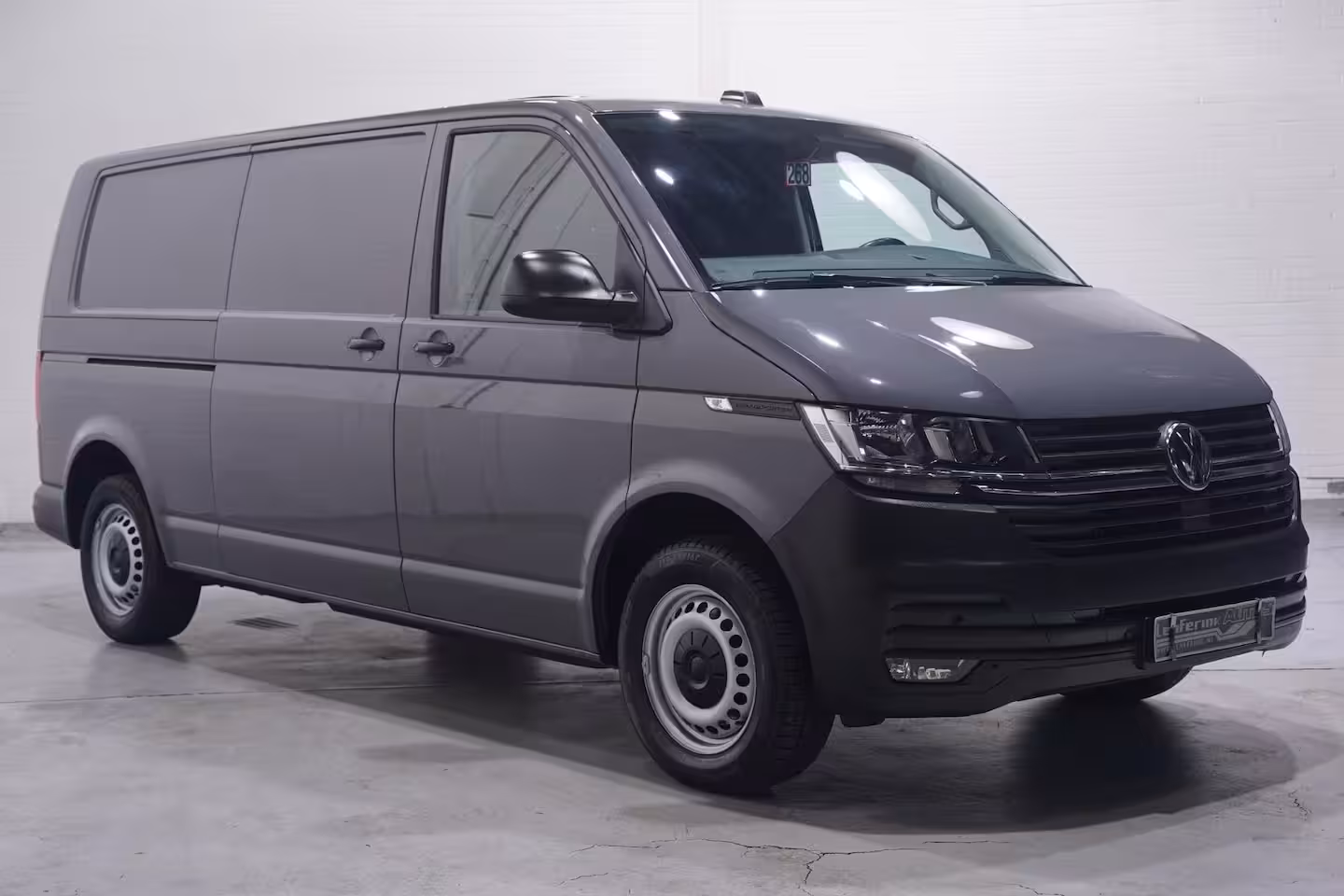 Volkswagen Transporter 2.0 TDI 150 pk DSG Aut. L2H1 Navi, Camera Achterklep, Laadruimte Pakket, PDC V+A, 3-Zits