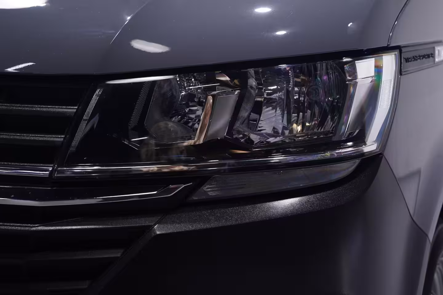Volkswagen Transporter 2.0 TDI 150 pk DSG Aut. L2H1 Navi, Camera Achterklep, Laadruimte Pakket, PDC V+A, 3-Zits