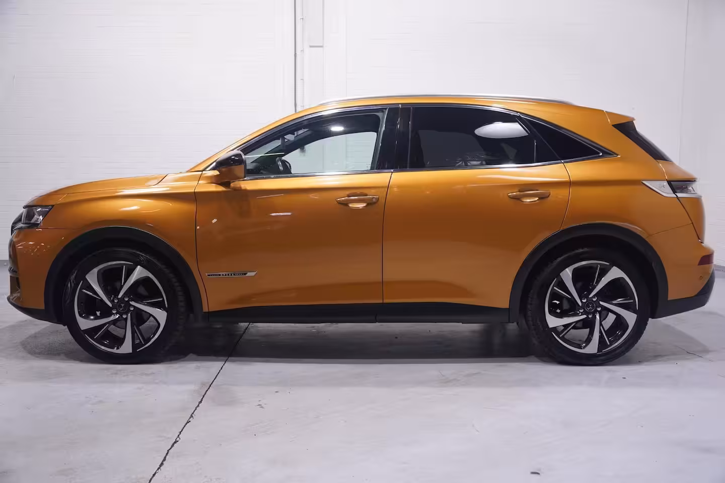 DS 7 Crossback 1.6 PureTech La Premiere Curcuma-uitvoering lederen comfort-stoelen panodak 20"-LMV Aplle