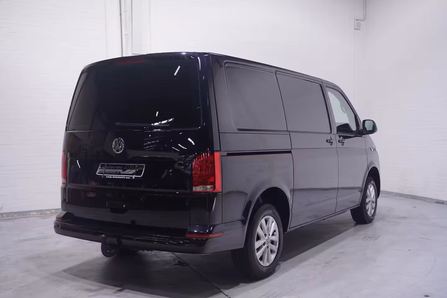 Volkswagen Transporter 2.0 TDI 150 pk DSG Aut. L1H1 Airco, 2x Schuifdeur Apple Carplay, Cruise Control, 16" LMV,