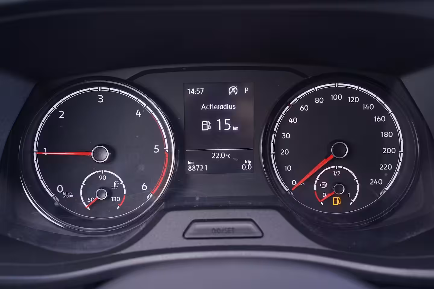 Volkswagen Transporter 2.0 TDI 150 pk DSG Aut. L1H1 Airco, 2x Schuifdeur Apple Carplay, Cruise Control, 16" LMV,