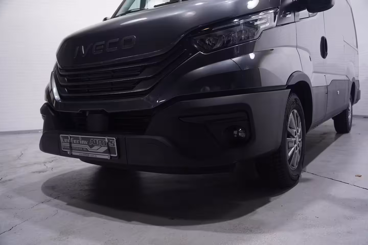 Iveco Daily 35S21 210 pk Aut. L2H2 Nieuw Navi, Camera Laadruimte Pakket, LED Koplampen, Trekhaak 3.500