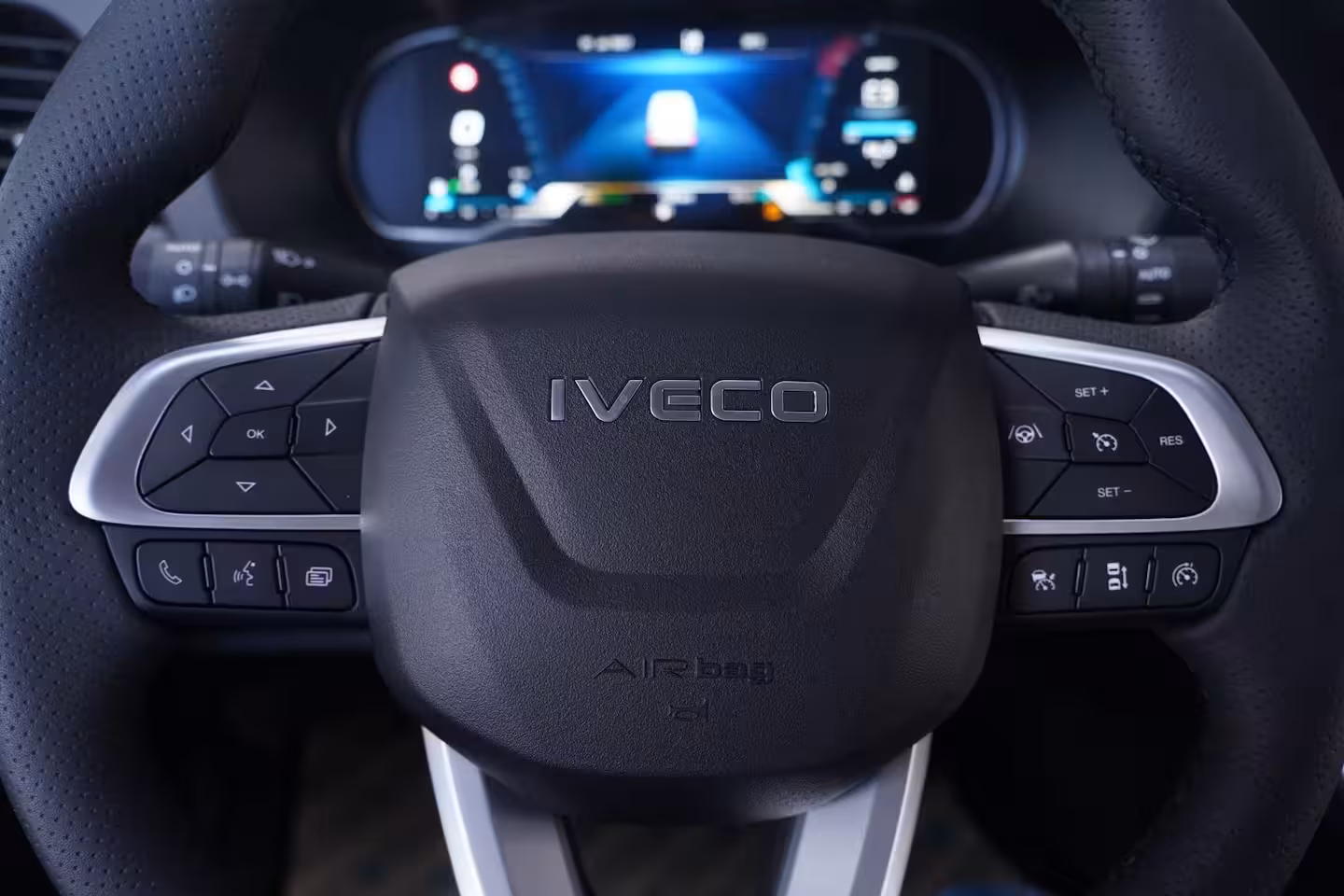 Iveco Daily 35S21 210 pk Aut. L2H2 Nieuw Navi, Camera Laadruimte Pakket, LED Koplampen, Trekhaak 3.500