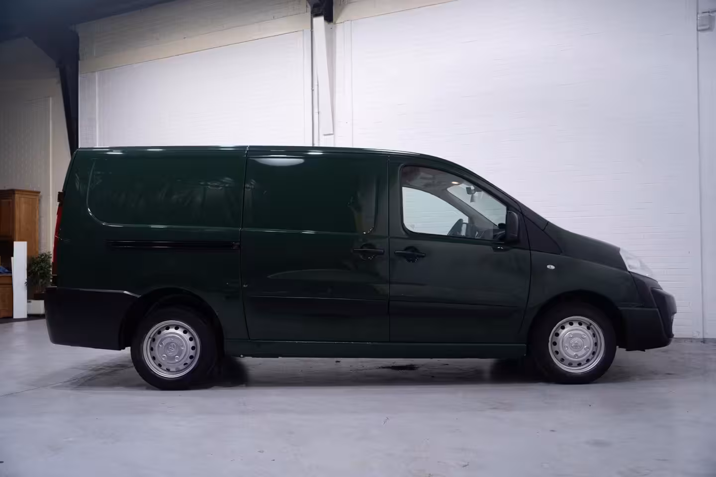 Toyota ProAce 2.0D 128 pk L2H1 Aspiration Airco, Cruise Control Trekhaak, 3-Zits