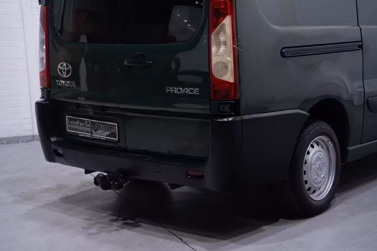 Toyota ProAce 2.0D 128 pk L2H1 Aspiration Airco, Cruise Control Trekhaak, 3-Zits