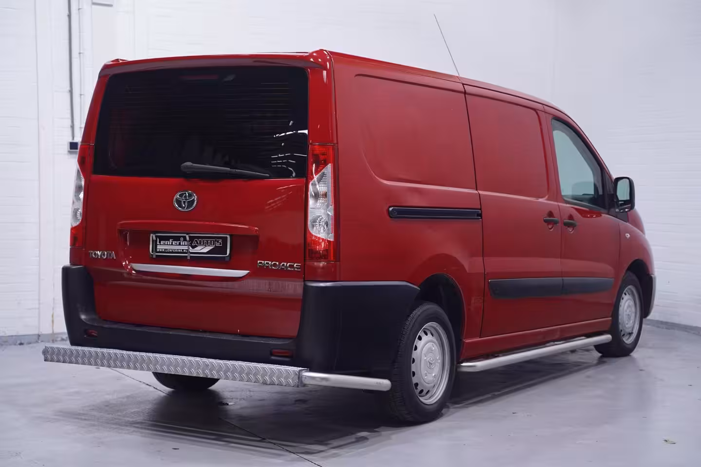 Toyota ProAce 1.6D 90 pk Lang L2 Aspiration Airco Cruise Control, Sidebars, 3-Zits