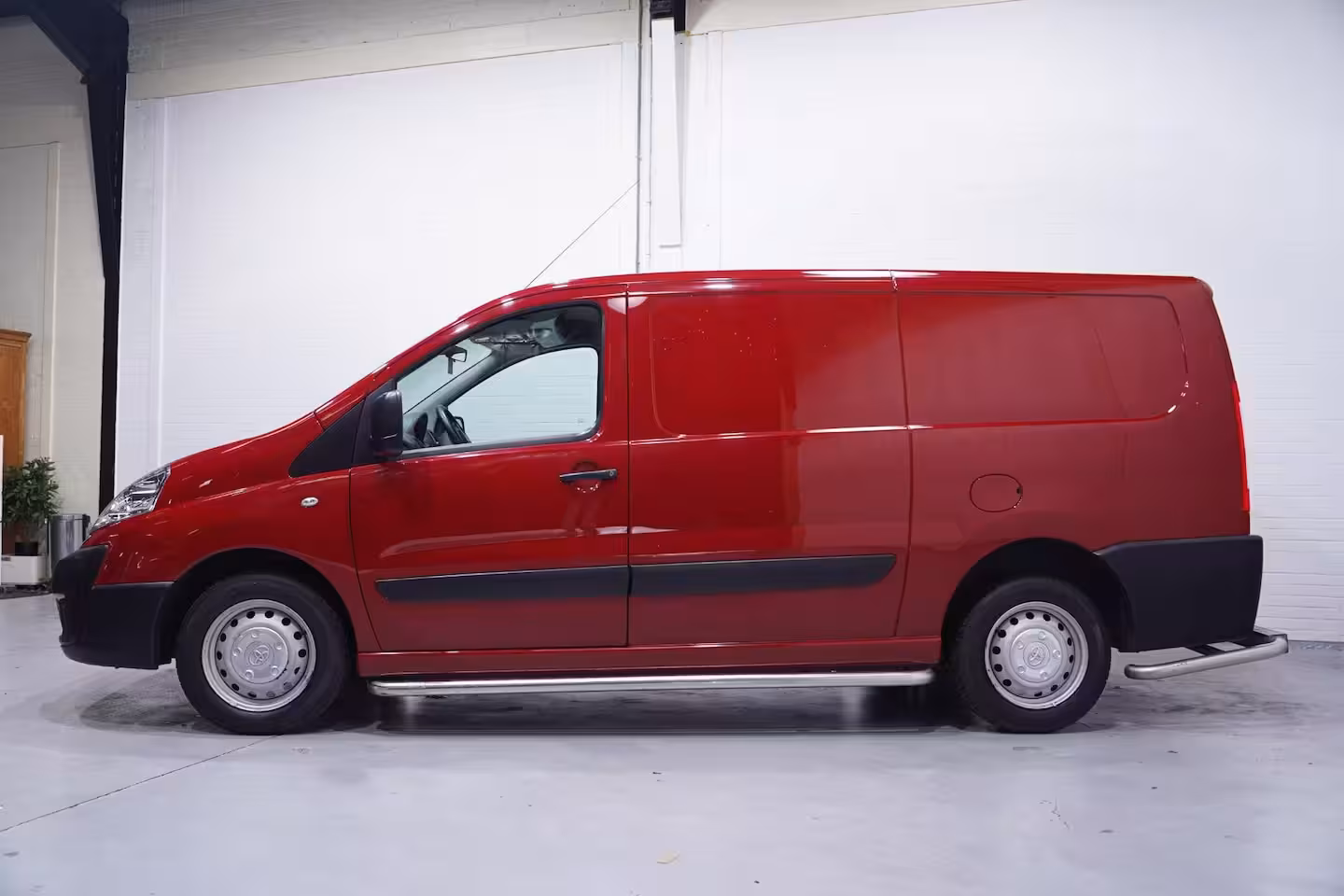 Toyota ProAce 1.6D 90 pk Lang L2 Aspiration Airco Cruise Control, Sidebars, 3-Zits
