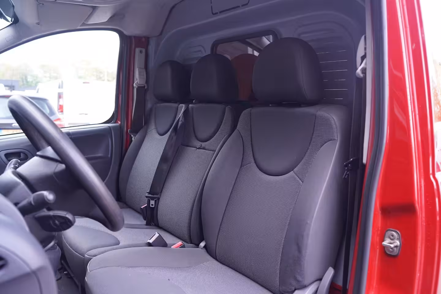 Toyota ProAce 1.6D 90 pk Lang L2 Aspiration Airco Cruise Control, Sidebars, 3-Zits