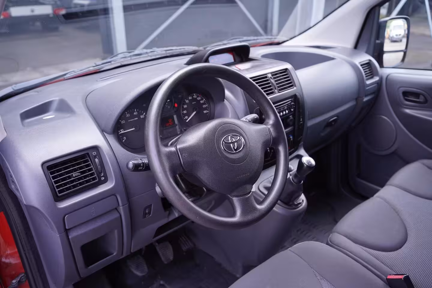 Toyota ProAce 1.6D 90 pk Lang L2 Aspiration Airco Cruise Control, Sidebars, 3-Zits